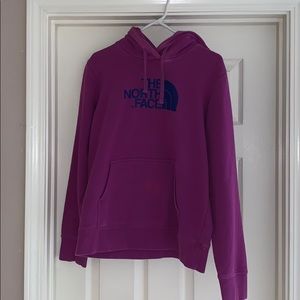 Women’s North Face Sweatshirt